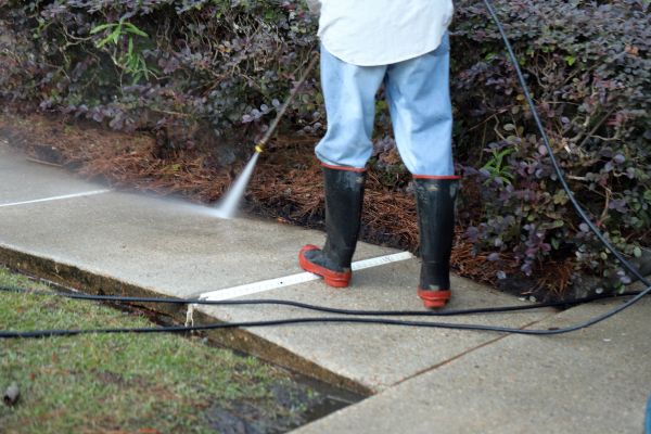 Sidewalk Cleaning Service