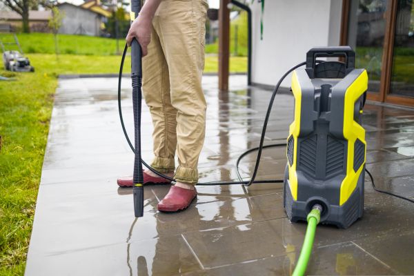 Porch Pressure Washing in Nicholasville