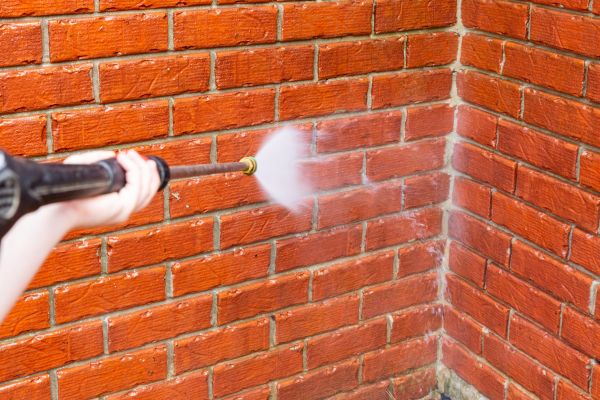 Cost of Brick Pressure Cleaning in Nicholasville