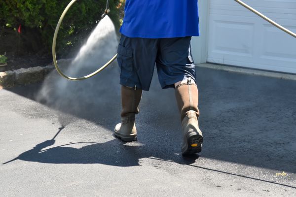 Asphalt Driveway Cleaning in Nicholasville